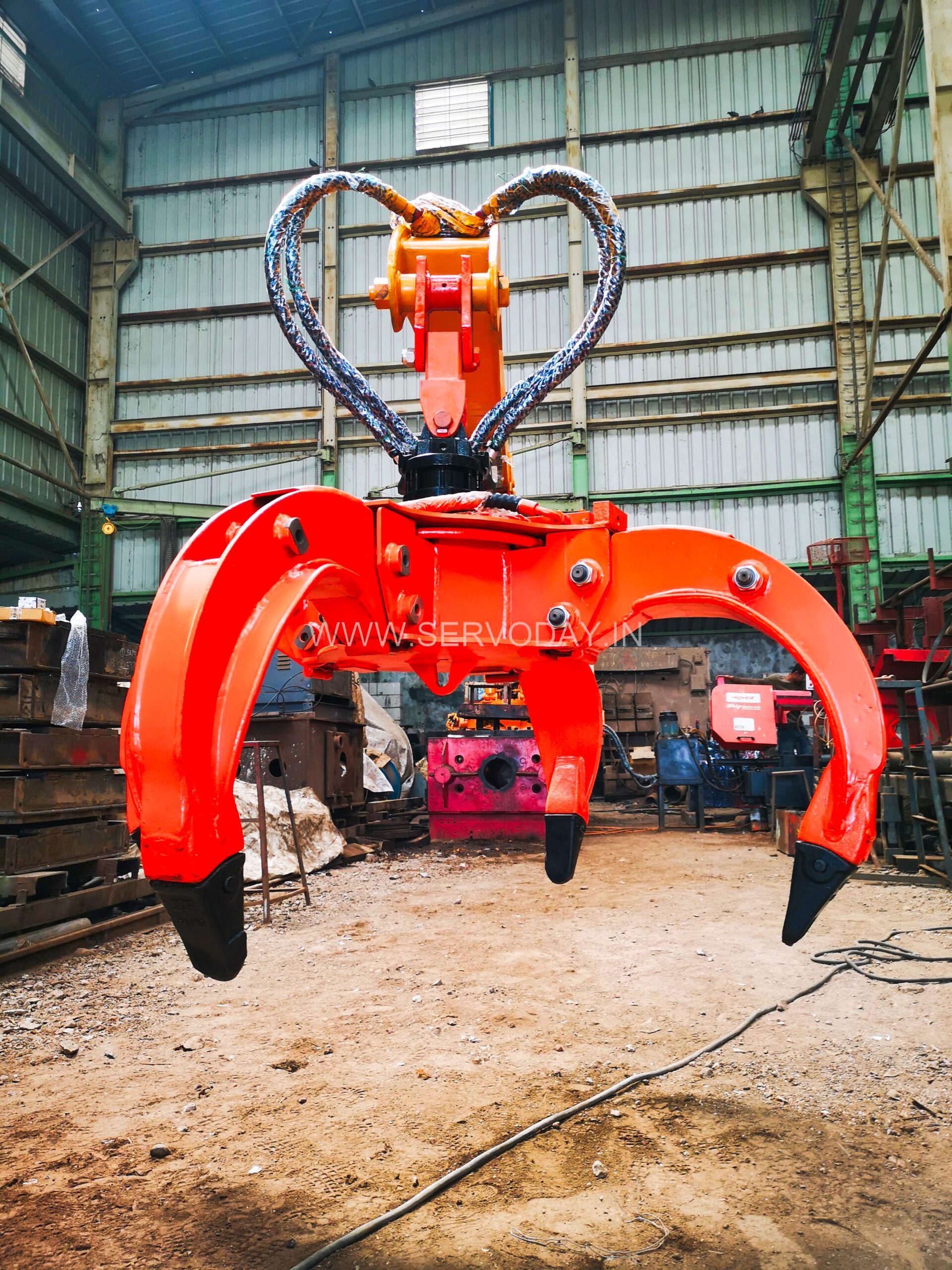 Stationary Mounted Crane with Grapple - 2