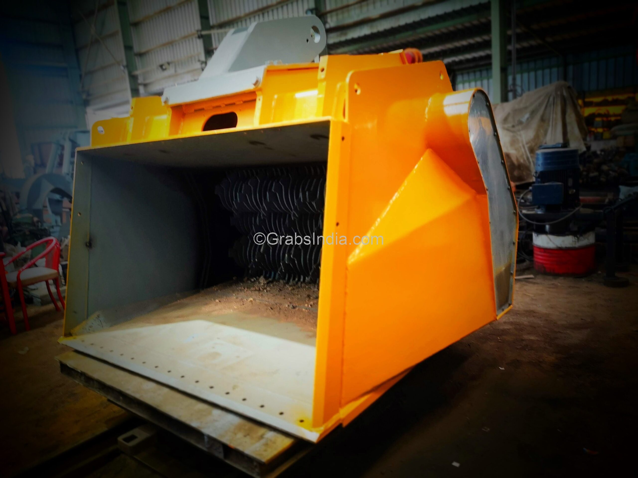 Screening Crusher Bucket - 3